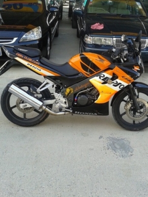 ด่วนCBR150 ปี51 ไมล์เหลือง