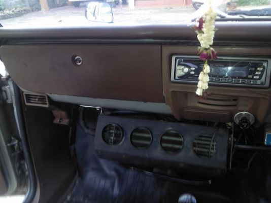 MAZDA น้อยRetro รุ่น 1000 CC. ทรงสวยอุปกรณ์ครบ