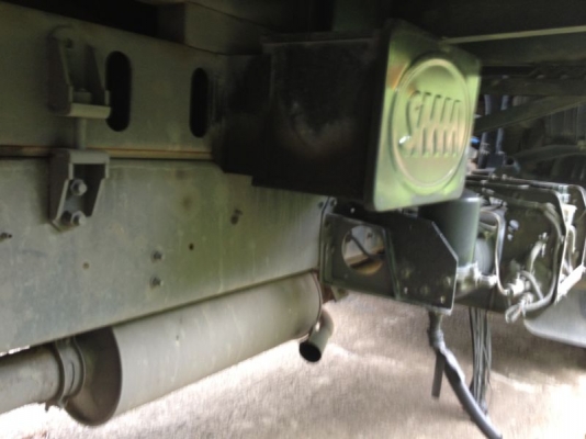 รถฮีโน่ 6 ล้อดั๊ม 220 แรงม้า ปี 51  สนใจติดต่อ 081 - 6079515