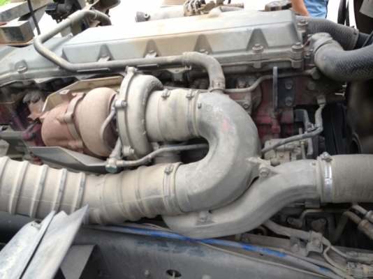 รถฮีโน่ 6 ล้อดั๊ม 220 แรงม้า ปี 51  สนใจติดต่อ 081 - 6079515