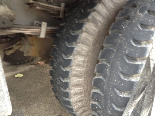 รถฮีโน่ 6 ล้อดั๊ม 220 แรงม้า ปี 51  สนใจติดต่อ 081 - 6079515