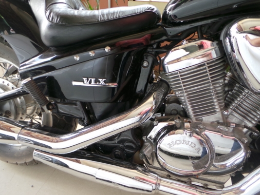 HONDA STREED มีใบอินวอยซ์ เอกสารพร้อมจดทะเบียนค่ะ