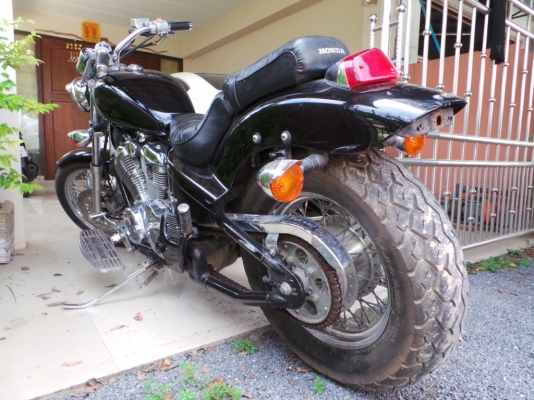 HONDA STREED มีใบอินวอยซ์ เอกสารพร้อมจดทะเบียนค่ะ