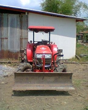 ยันมาร์ 45 แรง รถปี 53 ใช้งานแค่พันกว่าชั่วโมง!! สภาพดีมาก ๆ !! รถจะถูกส่งคืนบริษัท ราคานี้ขาดตัวไม่ต้องผ่อนต่อ