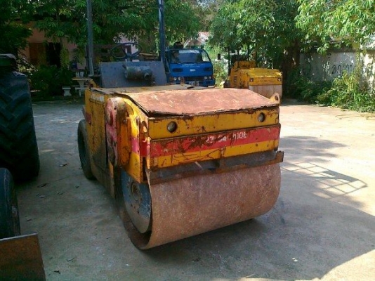 ขายรถบด Dinapack แพ็กคู่ 2คัน W v-4000 ขายรถบด Dinapack แพ็กคู่ 2คัน W v-4000