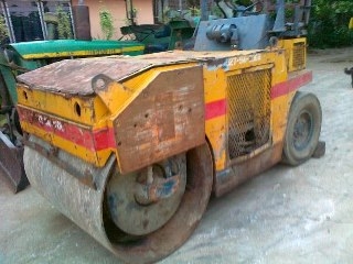 ขายรถบด Dinapack แพ็กคู่ 2คัน W v-4000 ขายรถบด Dinapack แพ็กคู่ 2คัน W v-4000