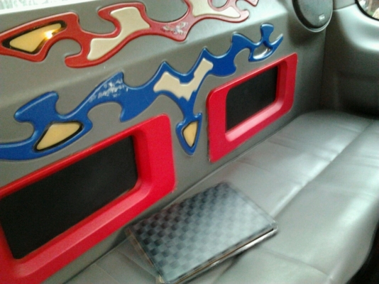 ISUZU D-MAX SPACE CAB SX 2.5 MT ปี 2003 สวยจัดสีบางเดิมทั้งคัน เครื่องแห้้งแรงดีไม่มีเยิ้ม ภายในเก๋งคอนโซลสวยมาก เครื่องเสียงชุดใหญ่ CD พ.เพาเวอร์ กระบะปูพื้นยางลายเนอร์ ช่วงล่างแน่นหนึบ ยางสภาพดี 4 เส้นหน้าหลังประมาณ 70\% พร้อมใช้งาน เอกสารทะเบียนภาษีครบไ