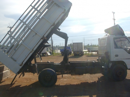 6ล้อ NQR 175HP กะบะดั้มสามมิตร 6ล้อ NQR 175HP กะบะดั้มสามมิตร