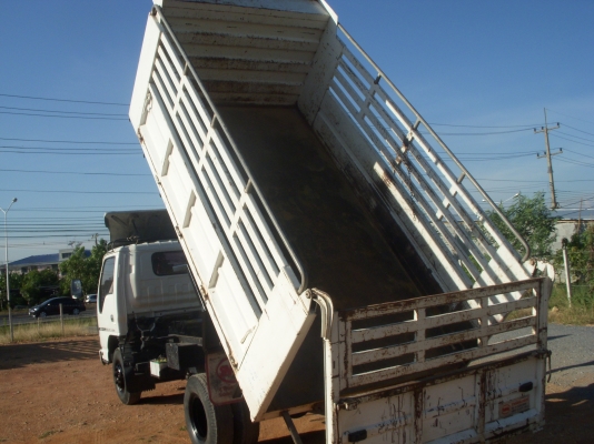 6ล้อ NQR 175HP กะบะดั้มสามมิตร 6ล้อ NQR 175HP กะบะดั้มสามมิตร