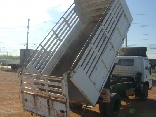 6ล้อ NQR 175HP กะบะดั้มสามมิตร 6ล้อ NQR 175HP กะบะดั้มสามมิตร