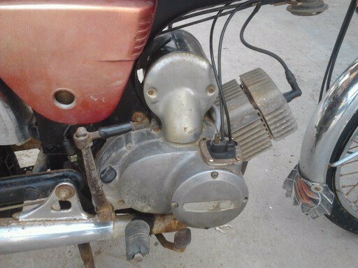 ขาย SUZUKI A 100 เดิมแห้ง เครื่องดีมาก ของเดิมเต็มคัน  ทะเบียนโอน