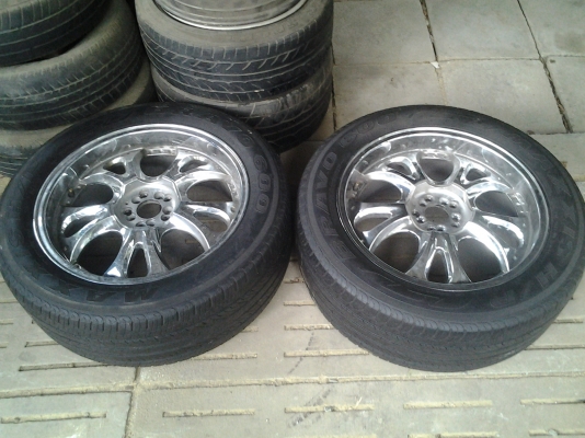 20 สภาพสวยมีคู่เดี่ยว พร้อมยาง 20 สภาพสวยมีคู่เดี่ยว พร้อมยาง