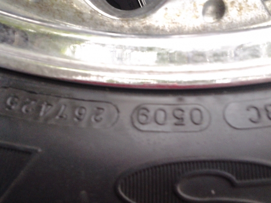 20 สภาพสวยมีคู่เดี่ยว พร้อมยาง 20 สภาพสวยมีคู่เดี่ยว พร้อมยาง