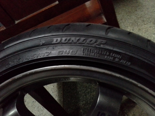 ขายยางDunlop DZ 101 205-45-17 MADE IN JAPAN ปี11 1ชุด 4800.-