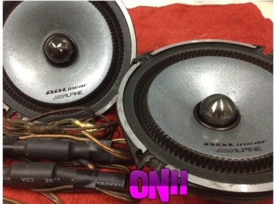 ลำโพง Alpine DDLinear รุ่น DLC-176A 6.5 นิ้ว ลำโพงเสียงกลาง กรวยกระดาษ แหลมแบบโดมใหญ่ โครงอลูหล่อ แม่เหล็กเหลว ขอบขยัก มาพร้อม Passive แบบมุ่นตัดเสียงครบชุด