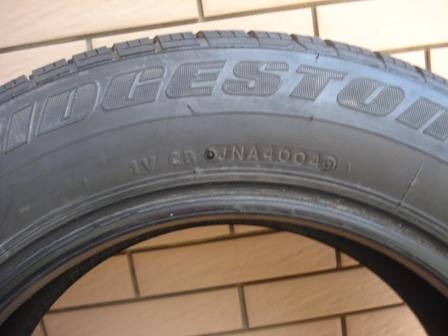 ขายเศษยางBRIDGESTON 1 เส้นสวยๆดอกเต็ม 195-60-15 ปี 04 ขายเศษยางBRIDGESTON 1 เส้นสวยๆดอกเต็ม 195-60-15 ปี 04