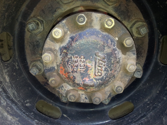 ด่วนแท่นHINO FL เพลาเดียวแท้รถห้าง ด่วนแท่นHINO FL เพลาเดียวแท้รถห้าง