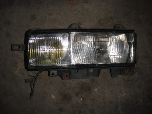 หน้ากาก + ตาไฟ + ไฟมุม + แก้ม  ของ ISUZU 115 แรงตาหวาน