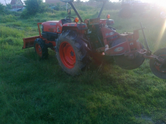ขายรถไถ KUBOTA L4508 สภาพพร้อมใช้งานราคาไม่แพง ขายรถไถ KUBOTA L4508 สภาพพร้อมใช้งานราคาไม่แพง