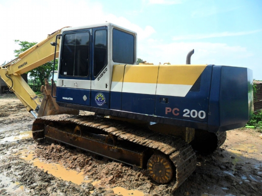 Komatsu PC200-5 SN:6xxxx Up