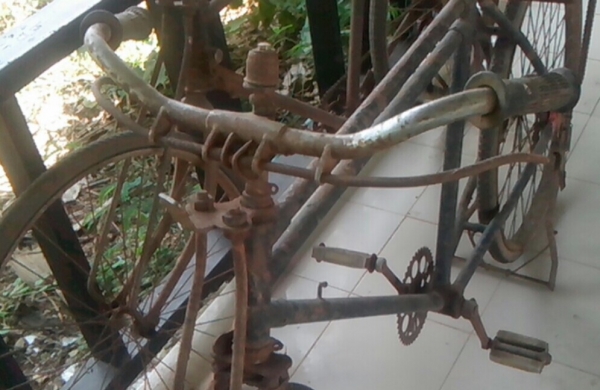 ขายจักรยานเก่าๆ2คันคับ6500สนใจ0853647170