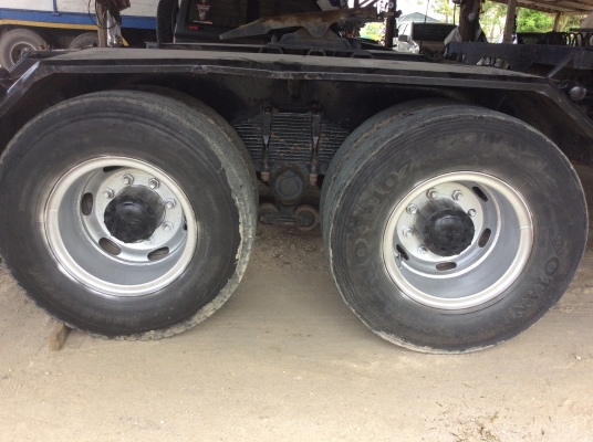 ขายสิบล้อหัวลากISUZU FXZ23NFYเครื่องฮุนได C6AB 320แรงก๊าซ Ngv8ถัง