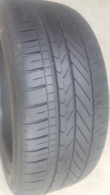 ขายยาง\% 215/50/17 ปี 17 GOODYEAR 4 เส้น ขายยาง\% 215/50/17 ปี 17 GOODYEAR 4 เส้น