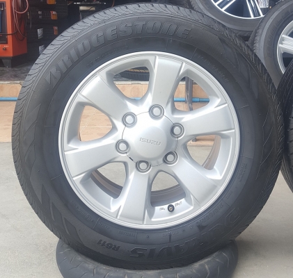 ขายล้อISUZU 1.9 ขอบ16 ยางBridgestone R611 ปี 17  4 ล้อ