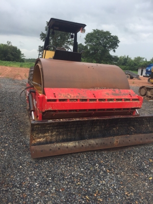 รถบด DYNAPAC รุ่น CA251.