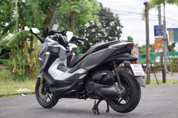 ร้าน วุฒิ นนบุรี ขาย HONDA Forza300cc. ปี2018 ร้าน วุฒิ นนบุรี ขาย HONDA Forza300cc. ปี2018