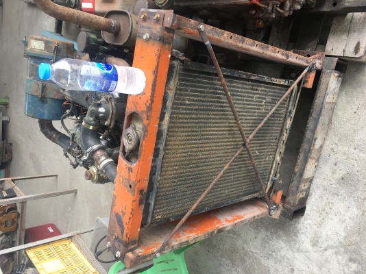 ขายเครื่อง isuzu 85 พร้อมแท่น หม้อน้ำ ไม่มีเกียร์ 0986599893 ขายเครื่อง isuzu 85 พร้อมแท่น หม้อน้ำ ไม่มีเกียร์ 0986599893