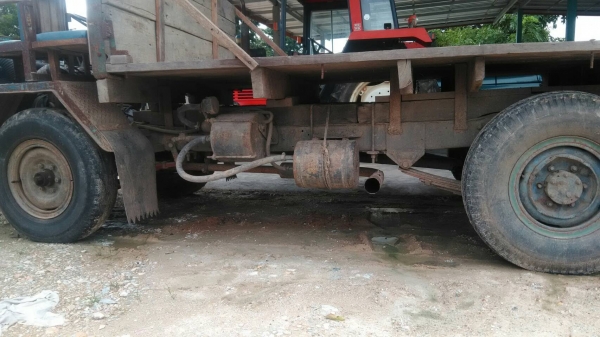 สี่ล้อกลางเครื่องอีสุเพลาลอยสภาพสมบูรณ์พร้อมใช้ทุกระบบคับ สี่ล้อกลางเครื่องอีสุเพลาลอยสภาพสมบูรณ์พร้อมใช้ทุกระบบคับ