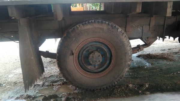 สี่ล้อกลางเครื่องอีสุเพลาลอยสภาพสมบูรณ์พร้อมใช้ทุกระบบคับ