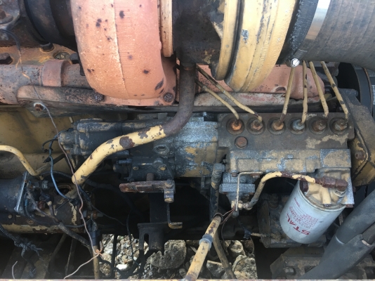 ขายด่วน แยกอะใหล่CAT330V2 สนใจติดต่อด่วน