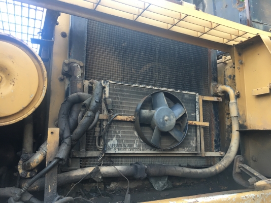 ขายด่วน แยกอะใหล่CAT330V2 สนใจติดต่อด่วน