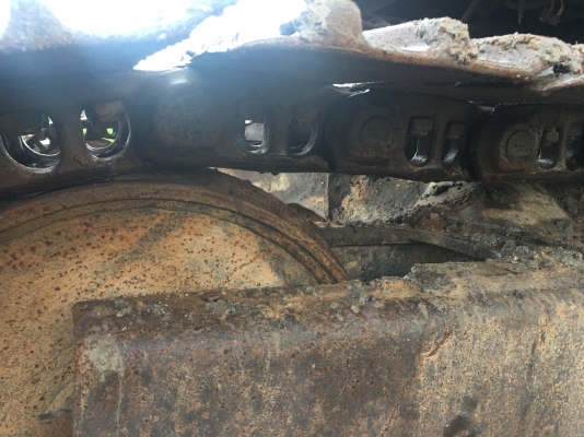 ขายด่วน แยกอะใหล่CAT330V2 สนใจติดต่อด่วน