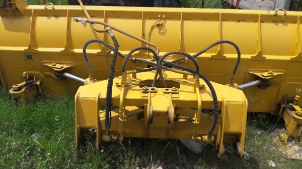 ใบดัน สภาพสวยมาก เดิมใช้กับรถตัก WA100