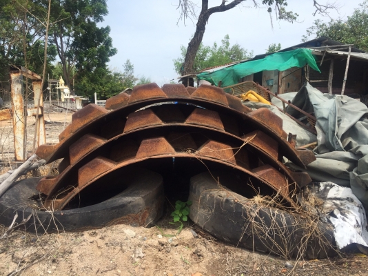 ขายเปลือกหนามรถบด10ตันBomagรุ่นใหม่ ของแท้ ใช้งานไป200ชม