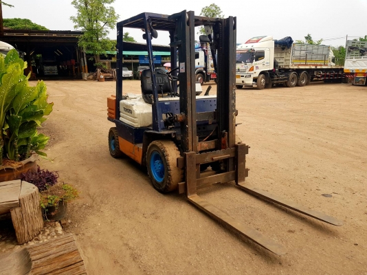 ขายรถโฟล์คลิฟท์ TOYOTA รุ่น 5 ดีเซล 2.5 ตัน เสา 3 เมตร รุ่นยอดนิยม อะไหล่หาง่าย ขายถูกๆ โทร.0952268886 Line id:0952268886