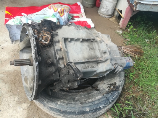 เกียร์ VOLVO FL10