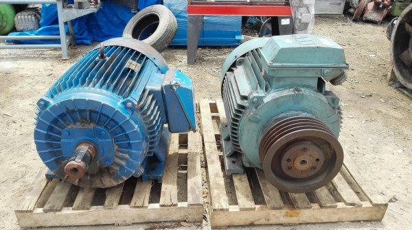 มอเตอร์ไฟฟ้ากำลัง ขนาด 100 HP 4 POLE 380V เข้ามา 2 ตัว สภาพสวยลวดเดิมวิ่งนิ่มพร้อมใช้