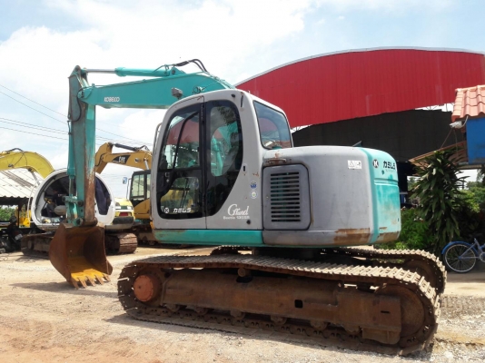 มาใหม่จ้า...KOBELCO SK135SR YY00  เก่านอกแท้...เดิมๆๆ..7,XXX  ชั่วโมง...สภาพสวย..พร้อมใช้...โทร..089-3818694  จ๊อย..