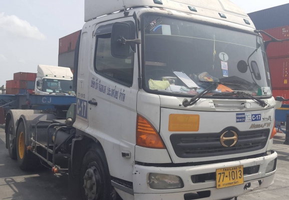 สิบล้อหัวลาก260ปี47ถูกๆครับ สิบล้อหัวลาก260ปี47ถูกๆครับ