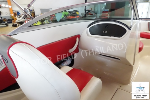 จะถูกจะแพงขอแดงไว้ก่อน!!! สีสันเจ็บจี้ด กับเรือรุ่น 2006 Searay 195 Sport สภาพสมบูรณ์สุดๆ จะถูกจะแพงขอแดงไว้ก่อน!!! สีสันเจ็บจี้ด กับเรือรุ่น 2006 Searay 195 Sport สภาพสมบูรณ์สุดๆ