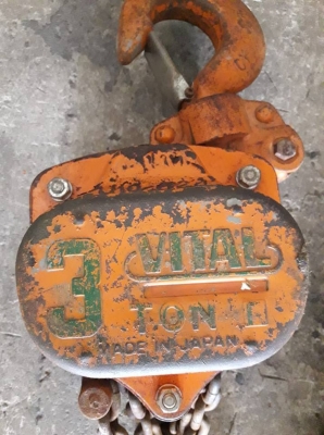 รอก vital 3 ตัน ญี่ปุ่น เเท้ เดิมครับ