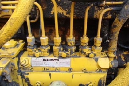 ขายรถตักล้อยาง KOMATSU WA200-1 (สภาพดี ราคาถูก)