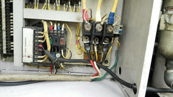 ปั้มลมสกรูญี่ปุ่น AIRMAN JAPAN รุ่น SAS37P ขนาด 50 HP ไฟ 380V สภาพสวยพร้อมใช้งาน