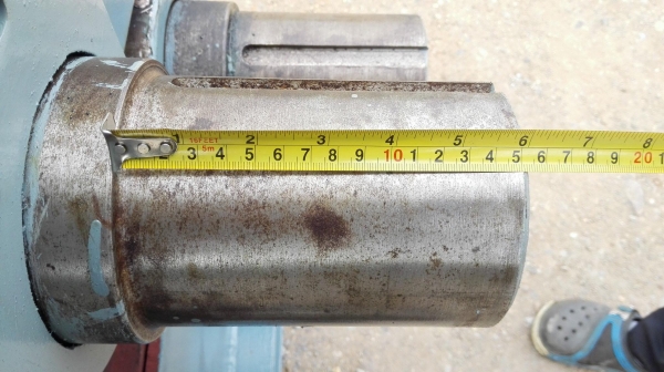 เครื่องม้วนเหล็กแผ่นประกอบใหม่ขนาด 5 ฟุต 158 cm เพลาตัน 7&rdquo; ม้วน 6-16 mm 380V ออปชั่นหัวเพลาม้ว