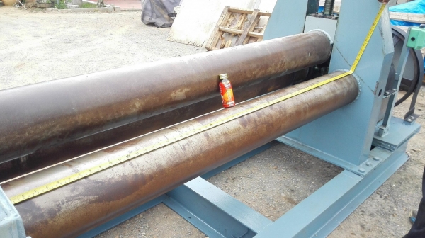 เครื่องม้วนเหล็กแผ่นประกอบใหม่ขนาด 5 ฟุต 158 cm เพลาตัน 7&rdquo; ม้วน 6-16 mm 380V ออปชั่นหัวเพลาม้ว