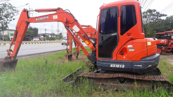 ขายๆๆรถขุดคูโบต้า5ตันตุ้แอร